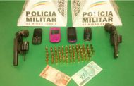 PM apreende duas armas e 63 munições em Caratinga