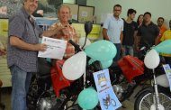Duas motos sorteadas pela promoção IPTU Premiado