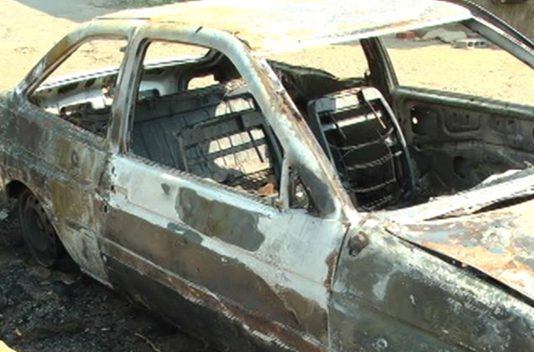 Jovem é preso depois de incendiar carro no Santa Zita