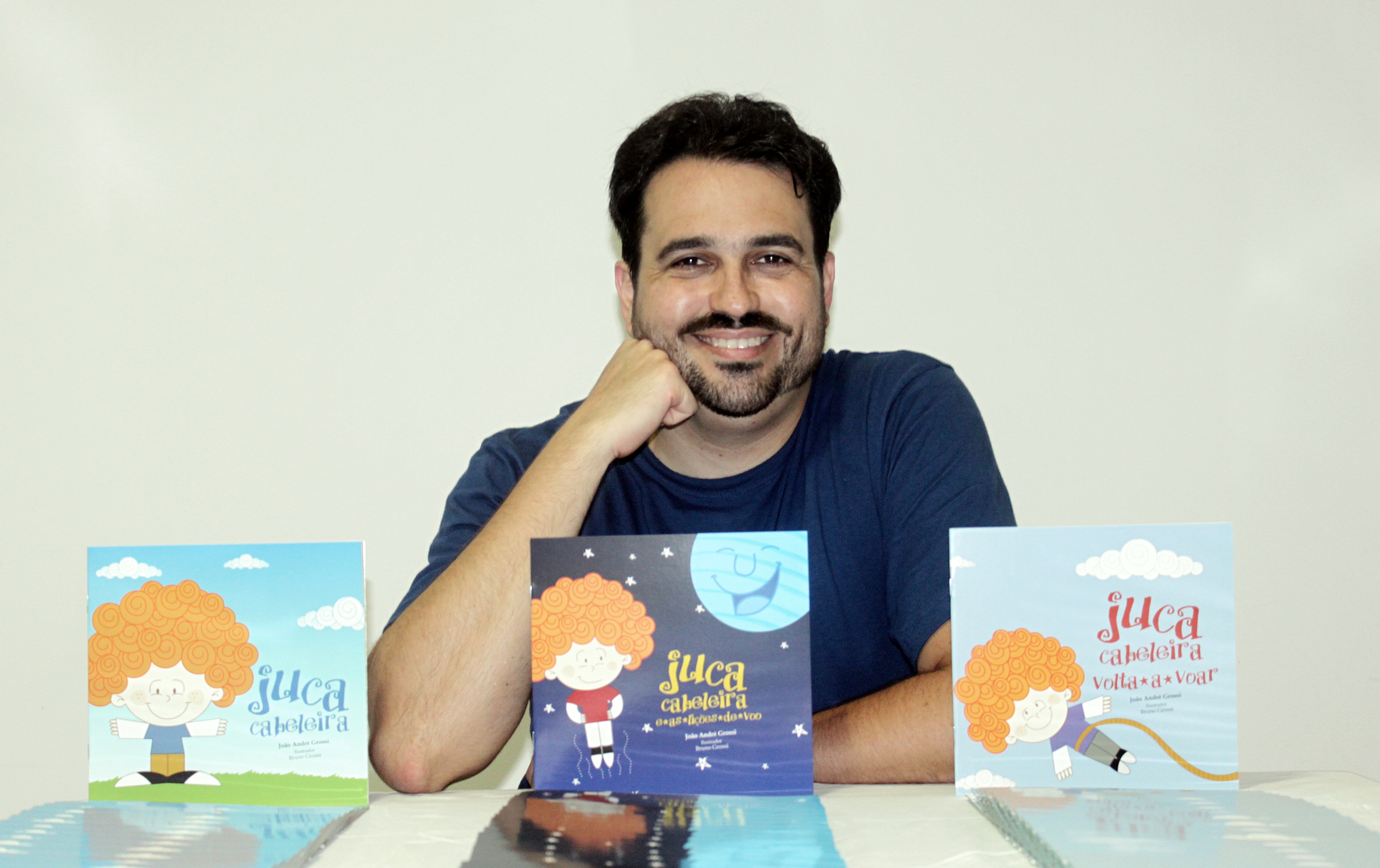 Escritor de Dom Cavati lança livro para público infantil