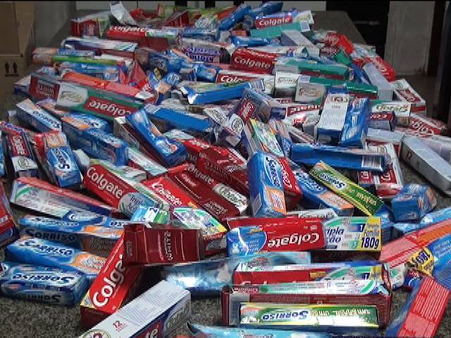 Seiscentos cremes dentais são doados para o Moviso