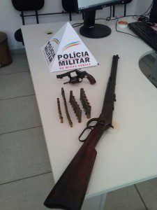 Armas e munições localizadas em Raul Soares