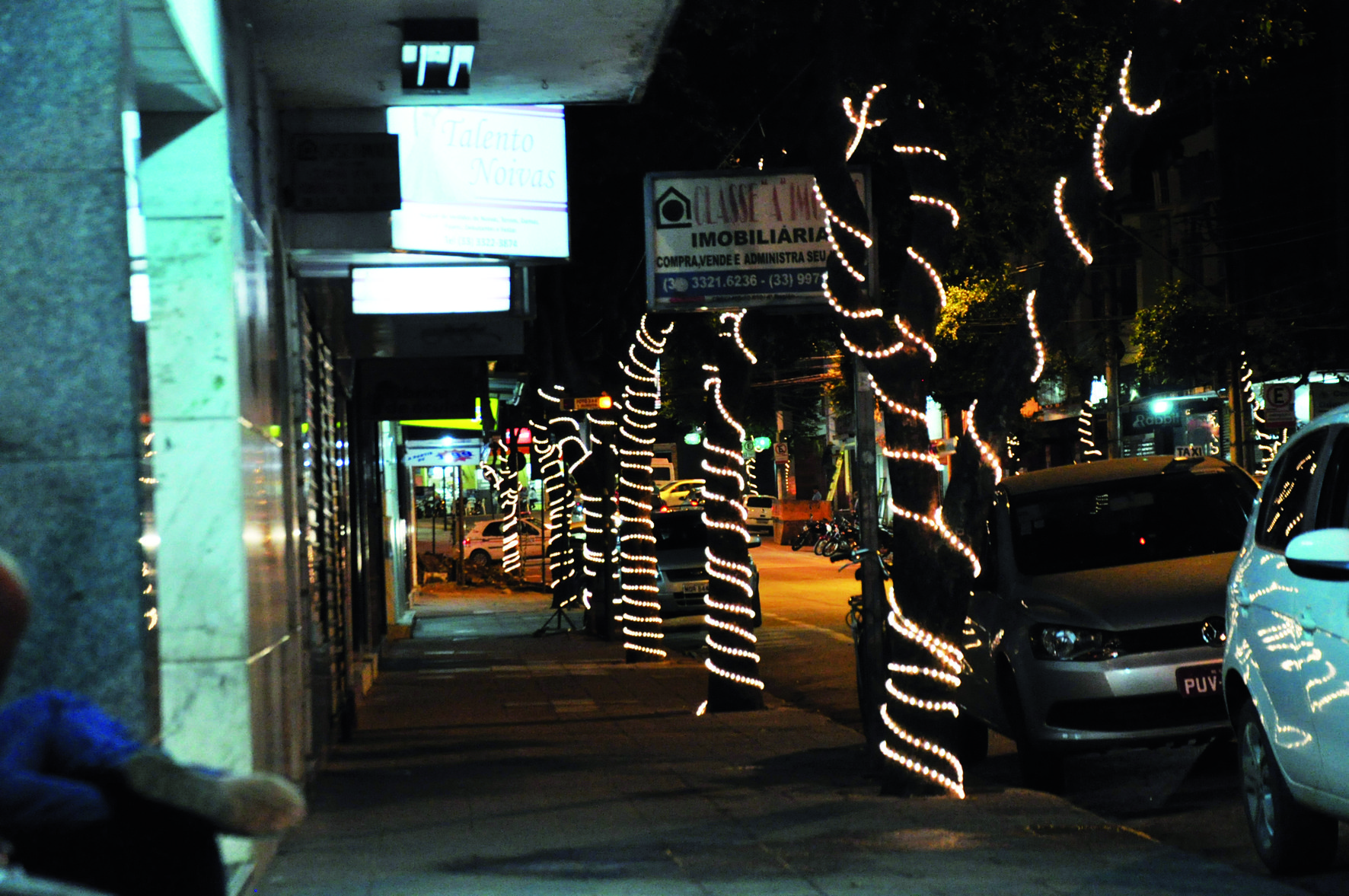 Prefeitura de Caratinga abre processo licitatório para iluminação comemorativa de natal