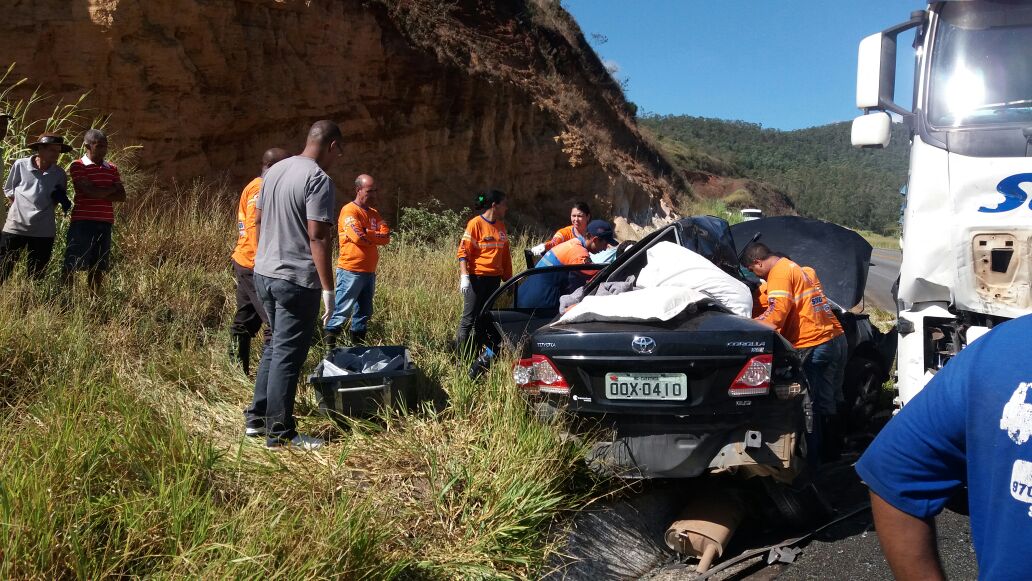 Caratinguenses morrem em acidente próximo a Bela Vista de Minas, na BR-381