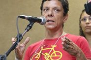 Cicloativista Detinha Son morre após acidente de bicicleta