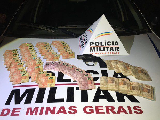Bandidos agem em São Domingos das Dores e roubam 27 mil reais