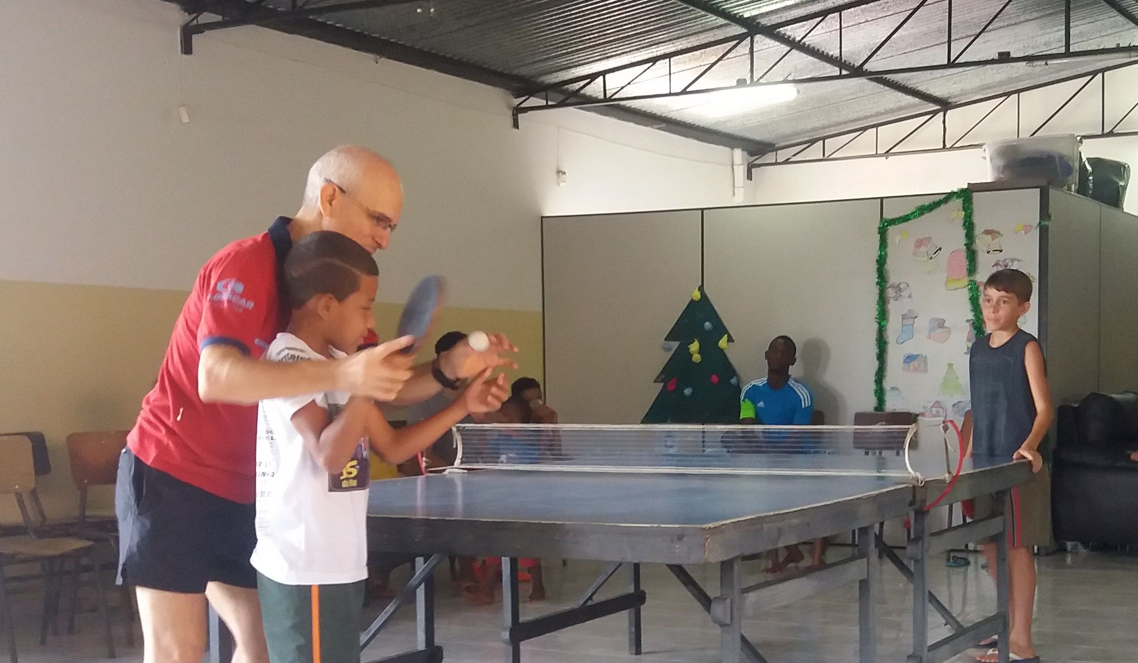 Instituto Casu Social inicia aulas de tênis de mesa