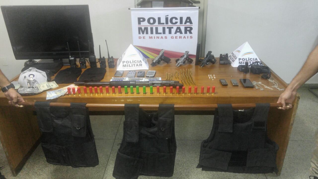 Suspeitos de explodir caixa eletrônico em Raul Soares são presos em João Monlevade