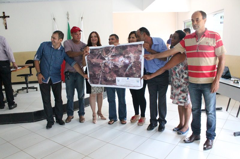 CBH-Caratinga entrega imagens e mapas a oito municípios contemplados com programa P31