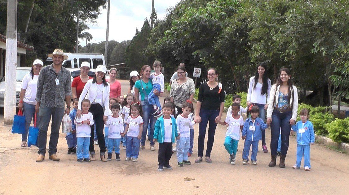 Unidade III do UNEC recebe visita de escola infantil