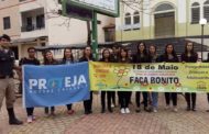 Santa Bárbara do Leste: Estudantes vão às ruas na luta contra abuso e exploração sexual
