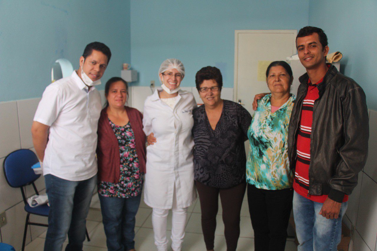 Prefeitura de Bom Jesus do Galho entrega 90 próteses dentárias