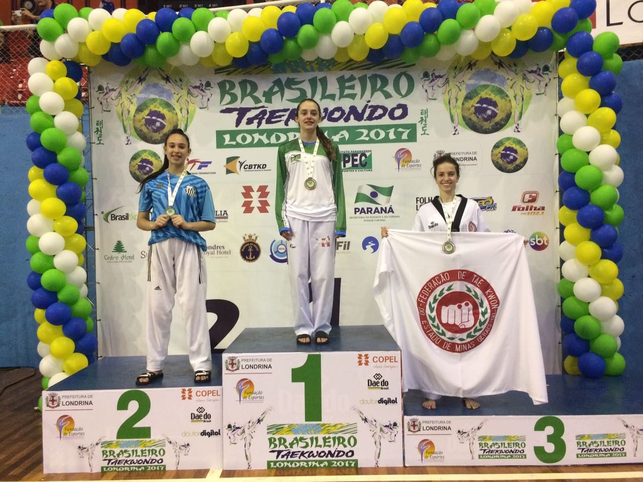 Luciana Cardozo é pódio no Campeonato Brasileiro de Taekwondo