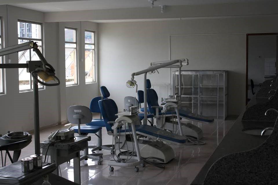 Centro de Especialidades Odontológicas suspende atendimentos por falta de materiais