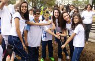 Dia da Árvore é comemorado com plantio de mudas na Praça Cesário Alvim