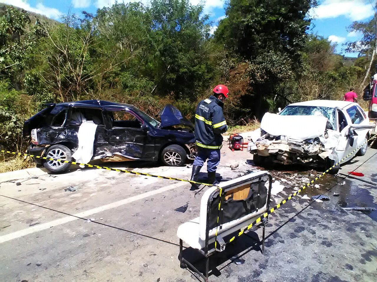 Comerciante morre em acidente envolvendo três veículos na BR-116