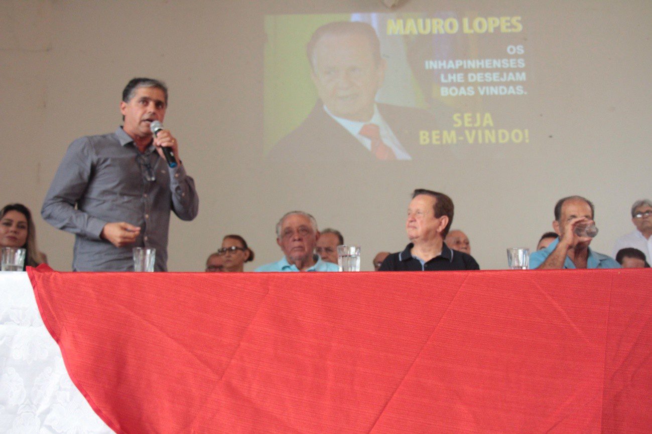 Mauro Lopes é recebido por populares e lideranças políticas inhapinhenses