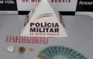 Cocaína, crack e dinheiro recolhidos em Ipanema