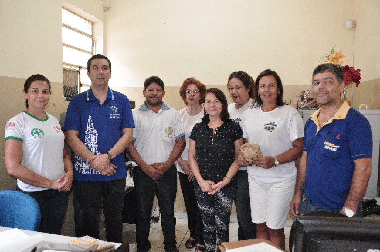 Rotary Club Caratinga e Casa da Amizade arrecadam R$ 5.300 para o HNSA