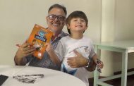 Relançamento de livro infantil na Escola Prof. Jairo Grossi