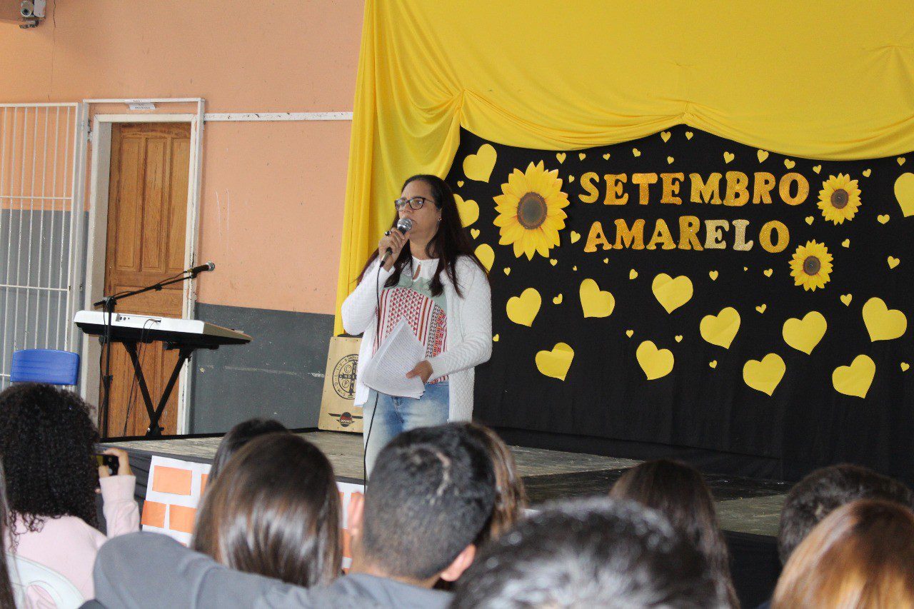 Escola Estadual Princesa Isabel encerra atividades do Setembro Amarelo