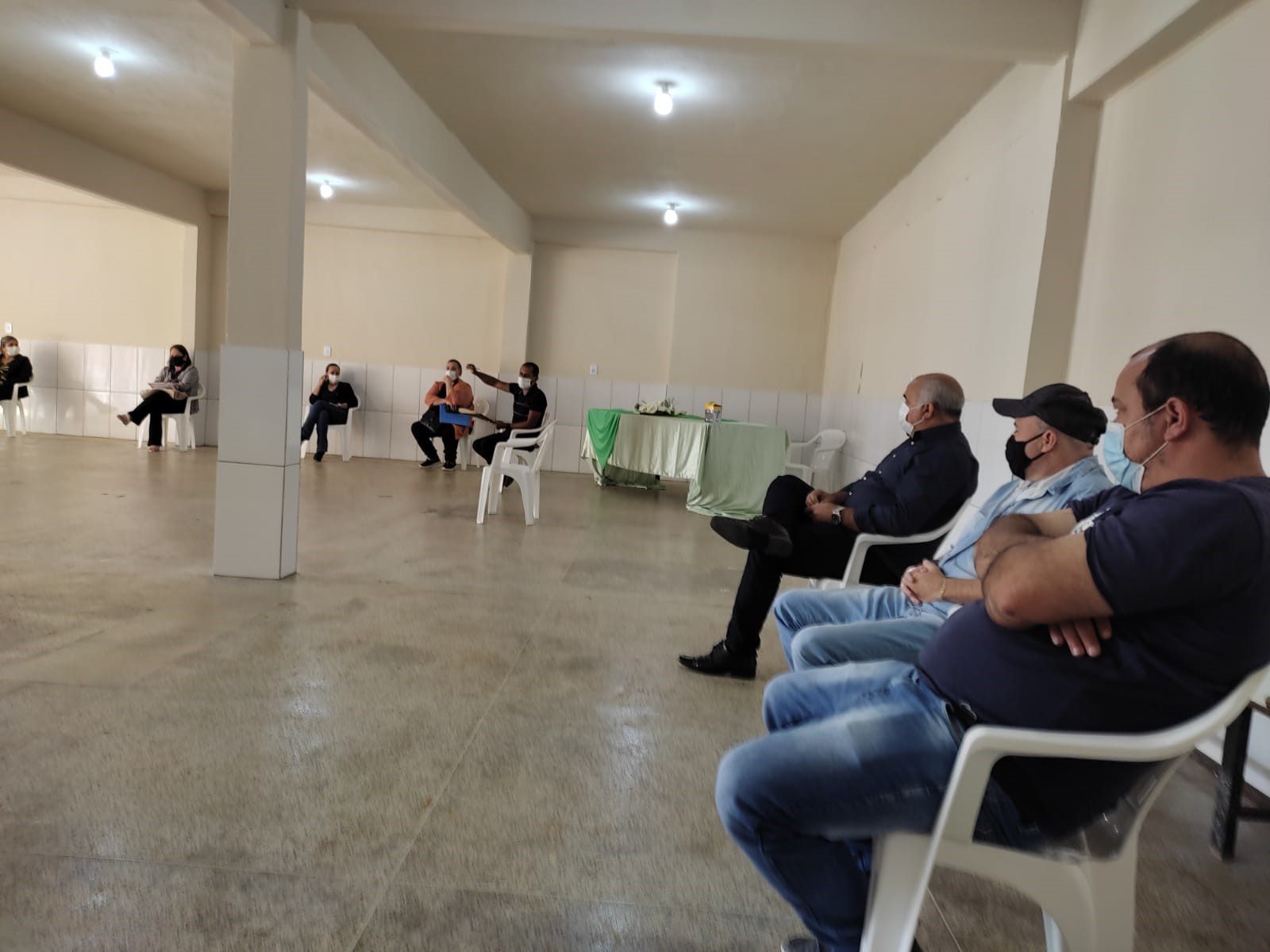 Reunião discute volta às aulas em São Sebastião do Anta