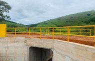 Prefeitura de Inhapim entrega ponte de aduela e concreto no distrito de Novo Horizonte