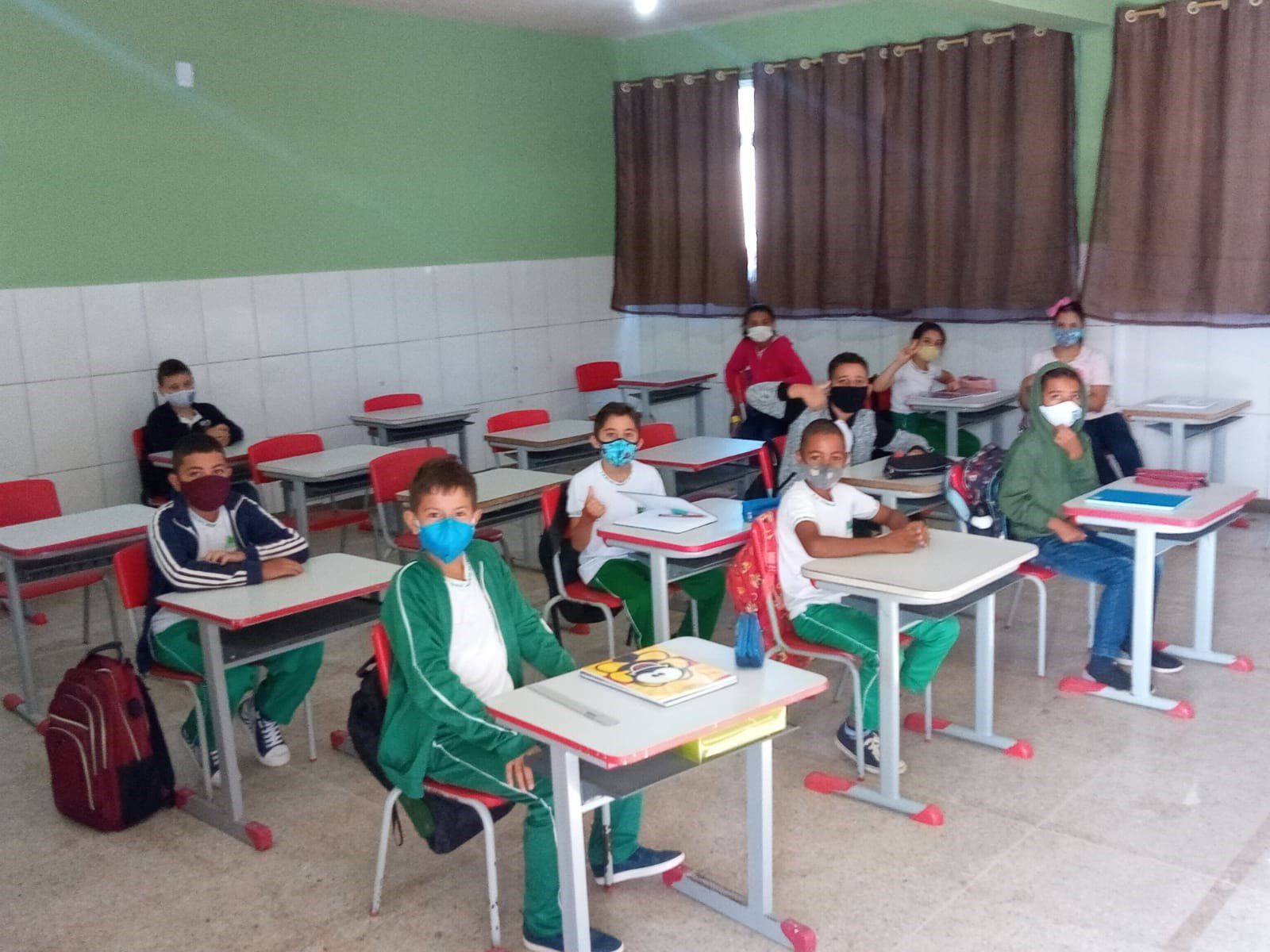 Alunos da rede municipal de ensino retornam às aulas presenciais em São Sebastião do Anta