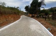 Distrito de Macadame recebe pavimentação de ruas