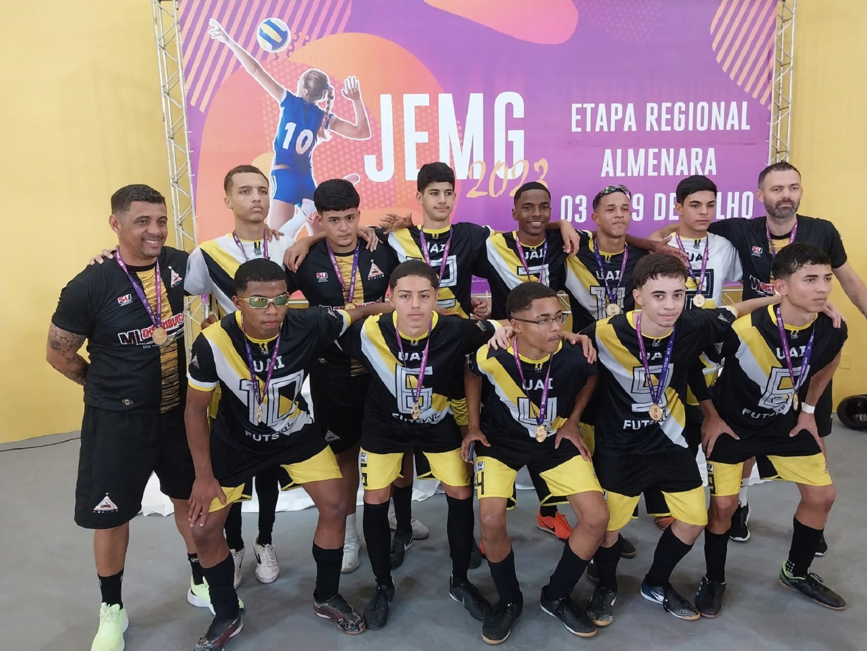 Futsal de Inhapim é tetracampeão da etapa regional do JEMG