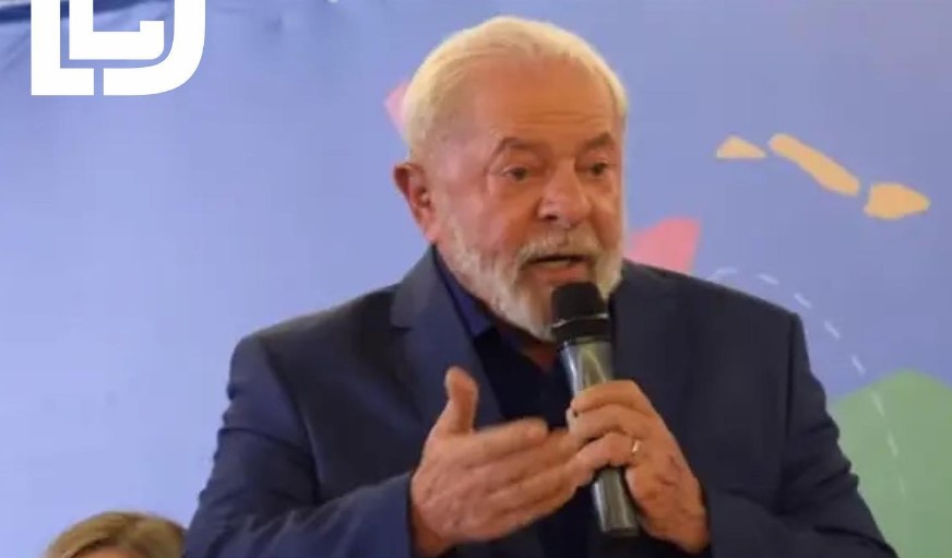 Deputados bolsonaristas protocolam pedido de impeachment contra Lula