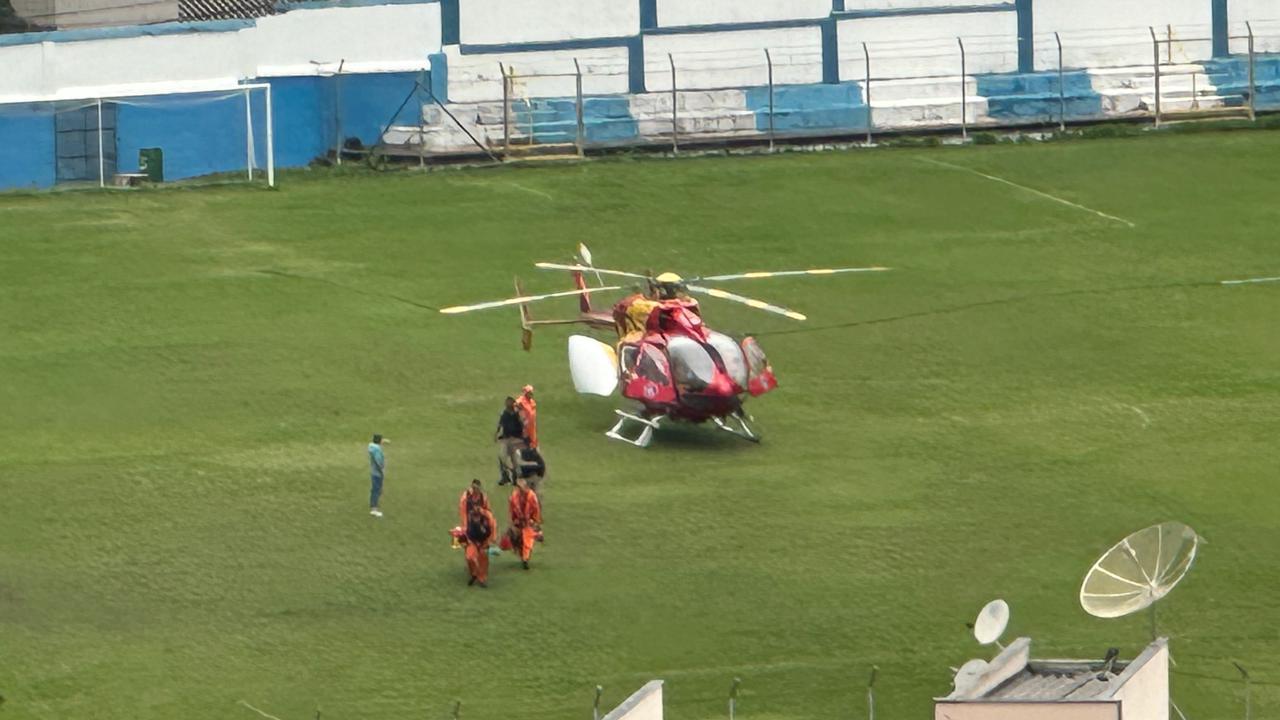 Helicóptero dos Bombeiros faz transferência de criança de Manhuaçu para BH