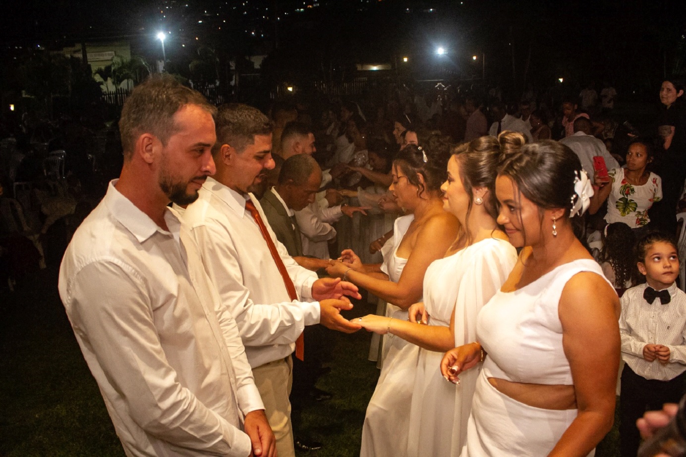 Prefeitura de Santa Rita de Minas promove casamento comunitário