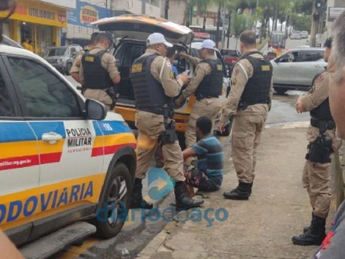 Assaltantes de taxista de Pingo-d’Água são presos em Ipatinga