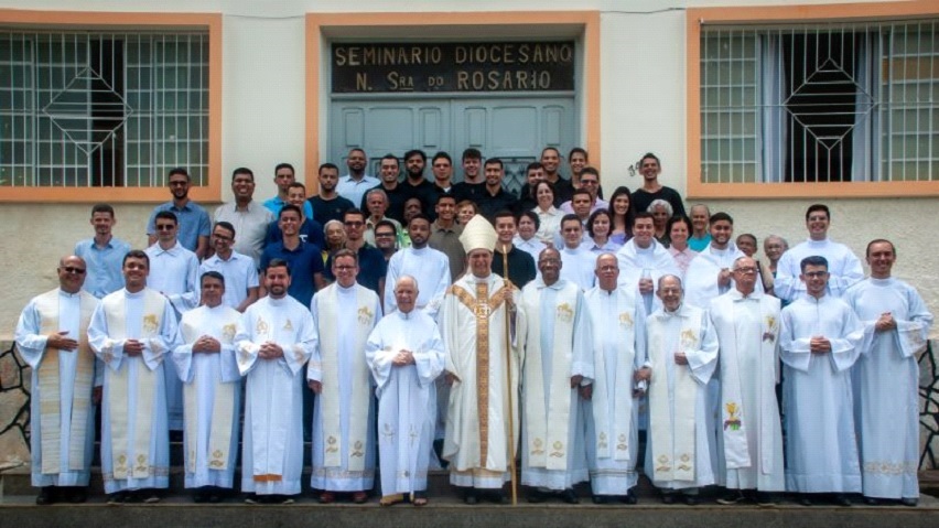 66 anos de história e evangelização do Seminário Diocesano de Caratinga
