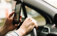 PRF faz Operação Semana Santa com foco no risco do uso de celular ao volante