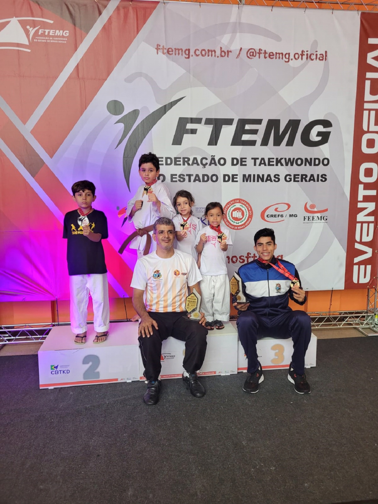 Caratinga brilha na 1ª etapa do Campeonato Mineiro De Taekwondo