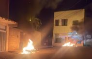 Veículos incendiados, tiros e perseguição: Teófilo Otoni vive mais um dia de terror por ação de criminosos