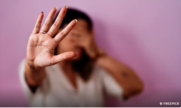 Nove em cada dez agressões contra mulher foram presenciadas por alguém