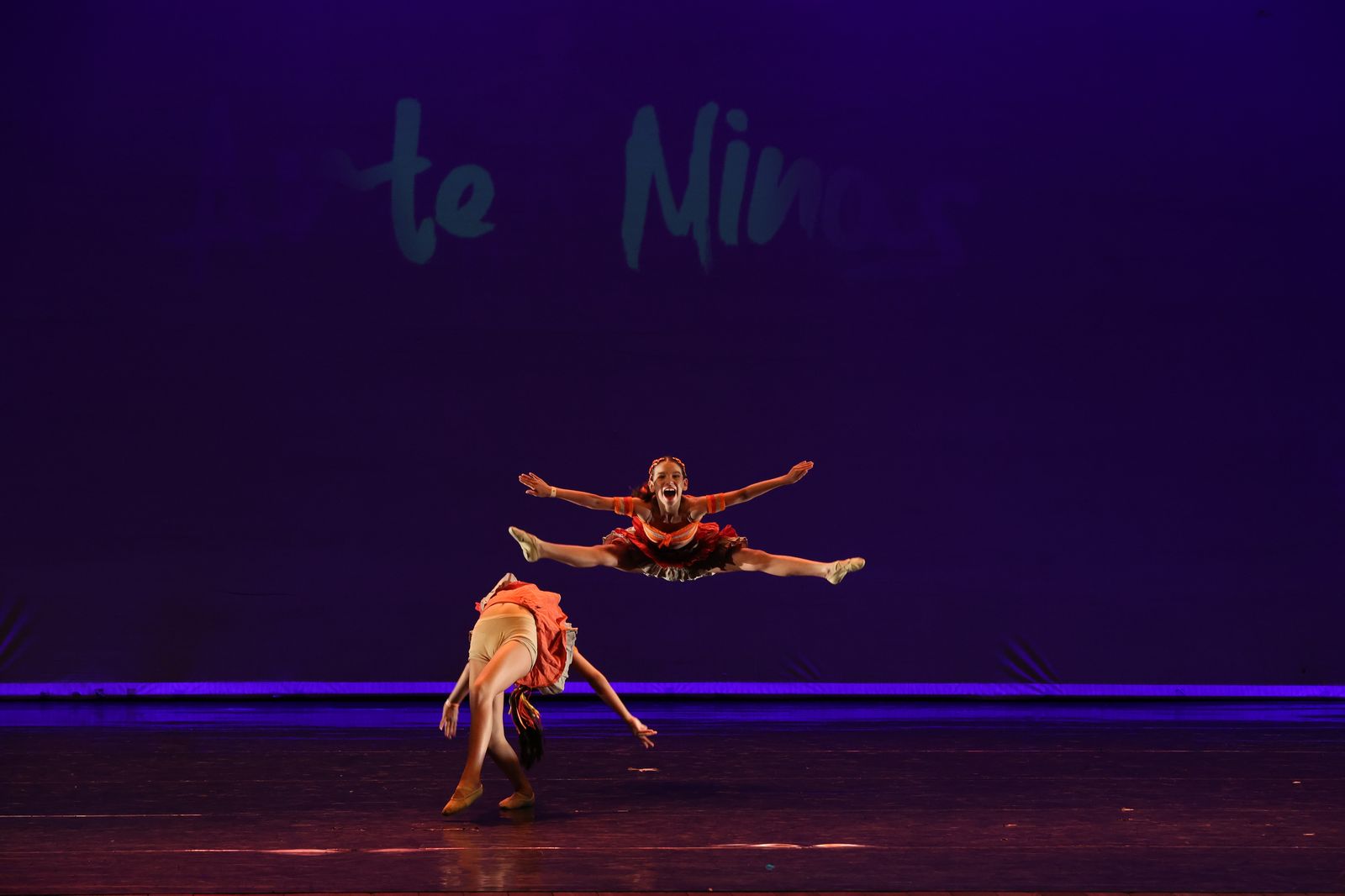 Escola Aplauso conquista sete premiações no Festival Arte Minas Kids 2025
